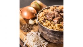 Varkensvlees met knoedels en zuurkool Adventure Menu