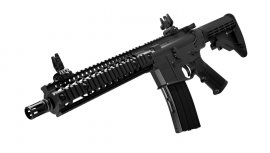 Luchtdrukgeweer Crosman R1 Full Auto 4,5mm zwart