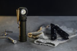 Hoofdlamp Armytek Wizard C2 Pro MAX Olive Koud licht