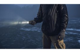 Svítilna Armytek Predator PRO MAX koud wit licht