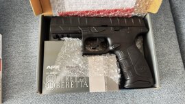 Beoordelingen: Luchtdrukpistool Umarex Beretta APX 4,5mm - 1