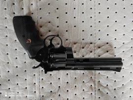 Beoordelingen: Luchtrevolver Umarex Colt Python 6" zwart Diabolo/BB 4,5mm - 1