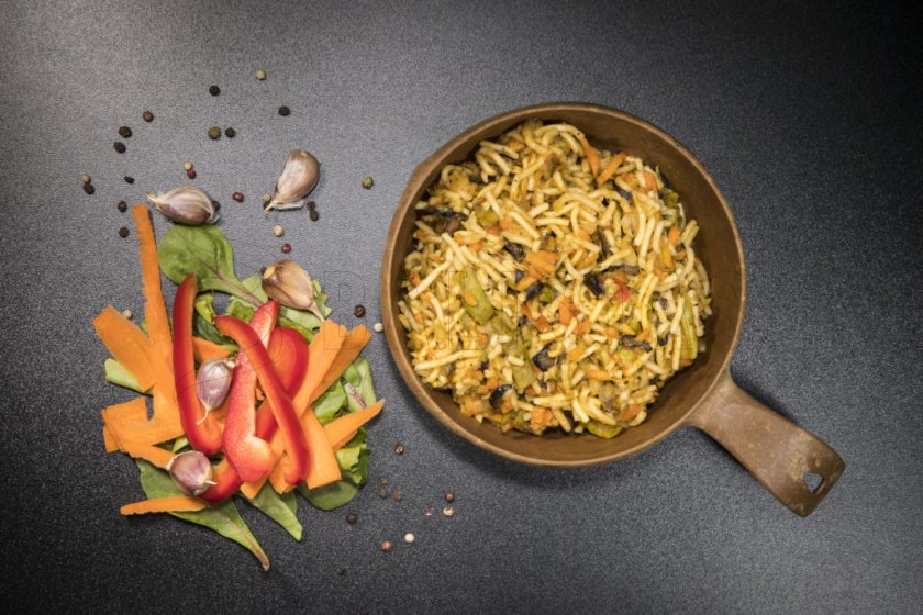 Gevriesdroogde maaltijd - groenten met noedels Tactical Foodpack