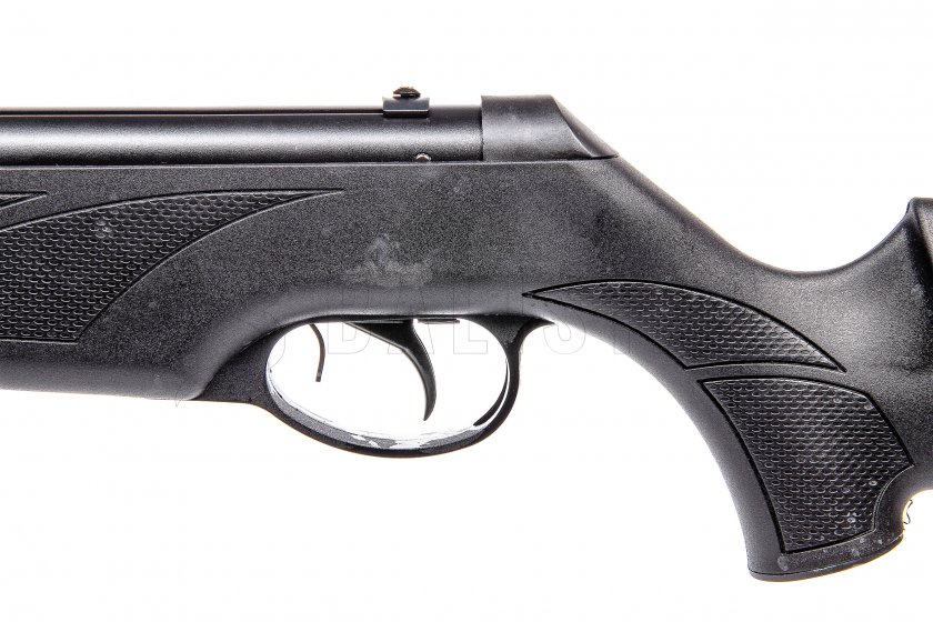 Luchtgeweer Ekol Major F zwart 5,5mm