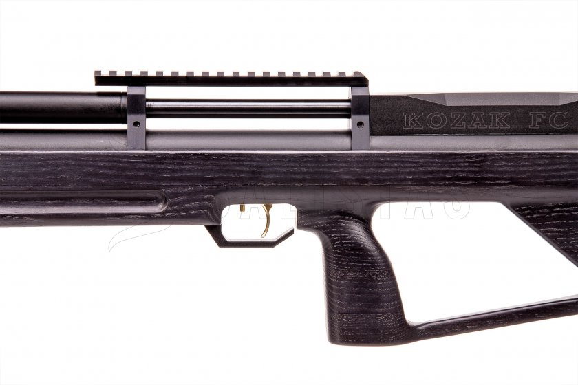 Luchtbuks Zbroia Kozak FC 5,5mm