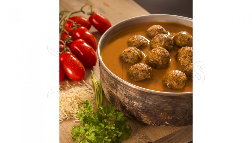 Masové koule met basmati en tomatensaus Adventure Menu