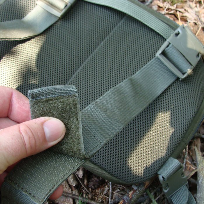 Hrudní tas Jubö Front Bag Classic černá
