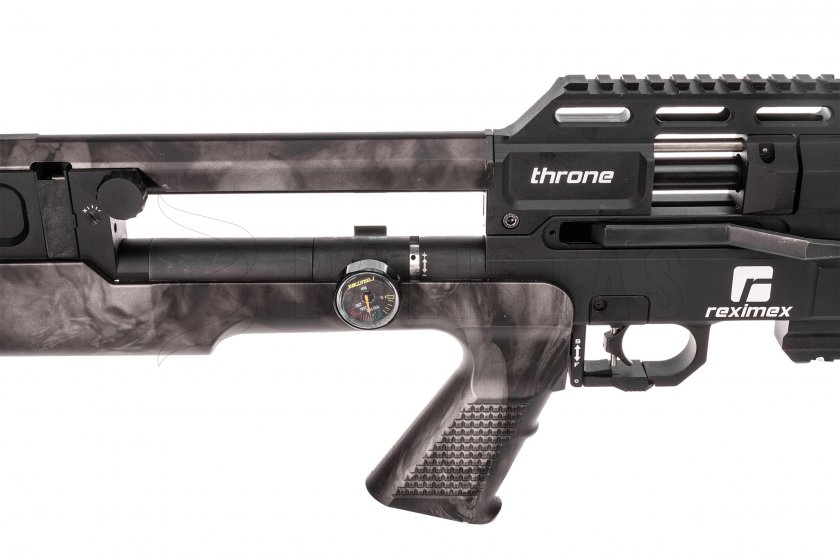 Luchtbuks Reximex Throne Skull Camo 5,5mm