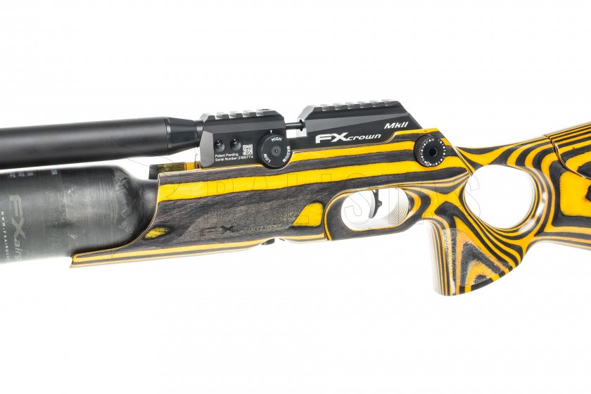 Luchtbuks FX Crown MKII Laminate Yellow 5,5mm