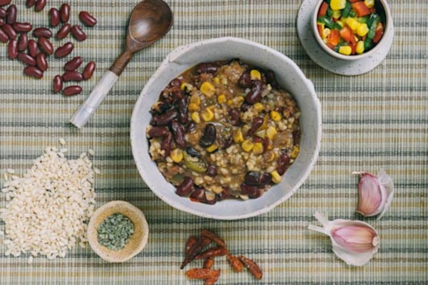 Chili con Carne met volkorenrijst 350g Forestia