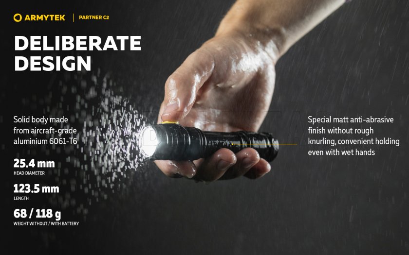 Tactische zaklamp Armytek Partner C2 Koud licht