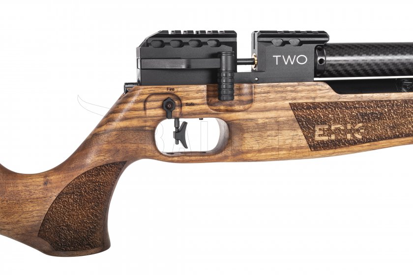 Luchtgeweer EPIC TWO Walnut CFB 550mm 5,5mm