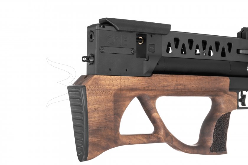 Luchtbuks EPIC ONE Walnut 6,35mm 700mm Classic