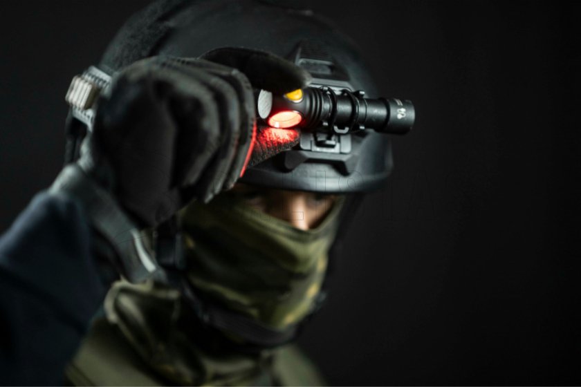 Helmhouder voor zaklampen Armytek AHM-05