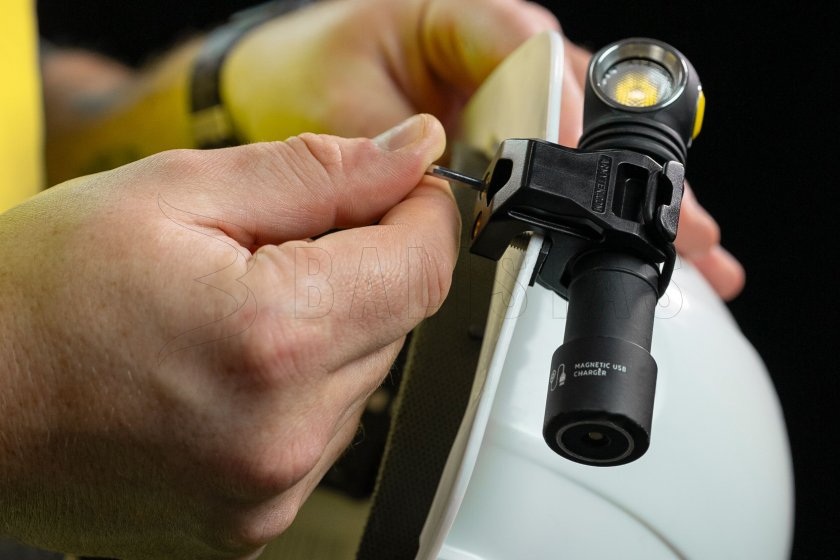 Helmhouder voor lampen Armytek AHM-04