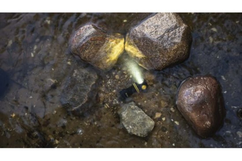 Multifunctionele zaklamp Armytek Elf C1 USB-C wit licht