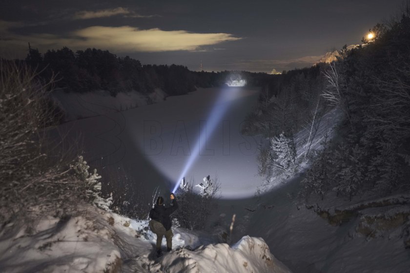 Zaklamp Armytek Barracuda Pro Max koud licht