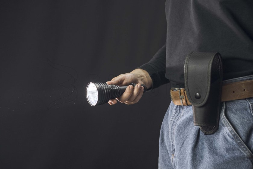Zaklamp Armytek Barracuda Pro Max koud licht