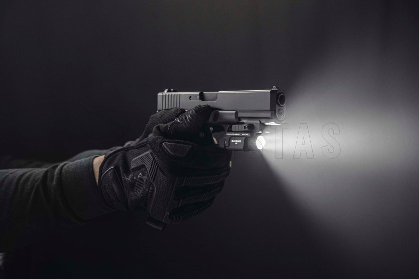 Tactische zaklamp Armytek Buckler M1 koud licht