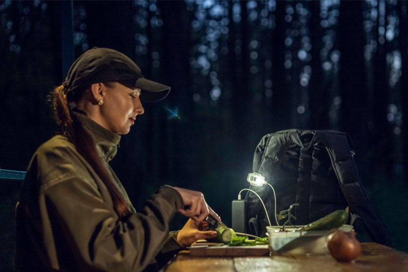 Multifunctionele zaklamp Armytek Crystal Pro 3D - rood