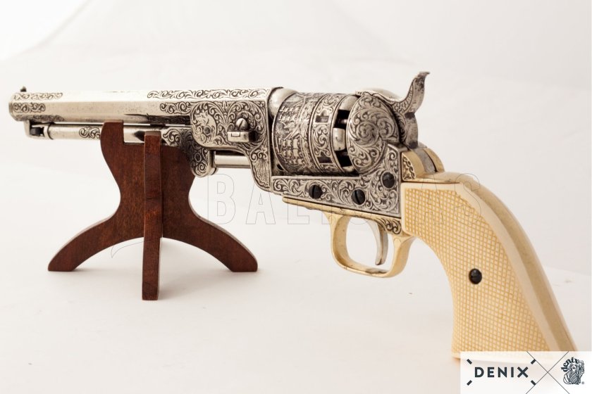 Replica Colt Navy 1851 4