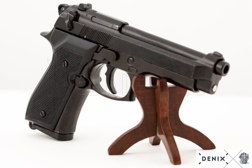 Replica Beretta 92F, Italië 1975 7