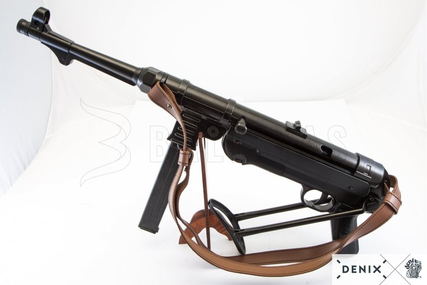 Replica MP40 met draagriem, Duitsland 1940 8
