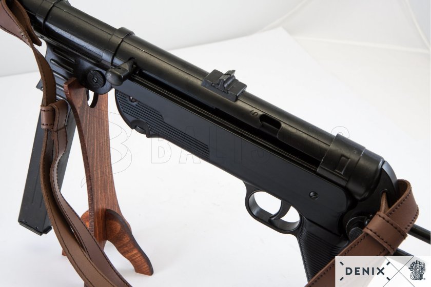 Replica MP40 met draagriem, Duitsland 1940 7
