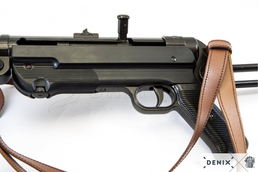 Replica MP40 met draagriem, Duitsland 1940 16