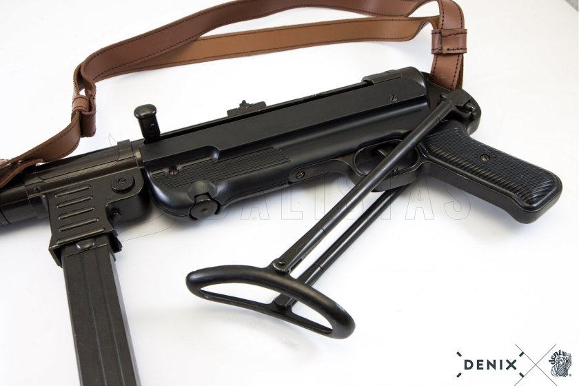 Replica MP40 met draagriem, Duitsland 1940 14