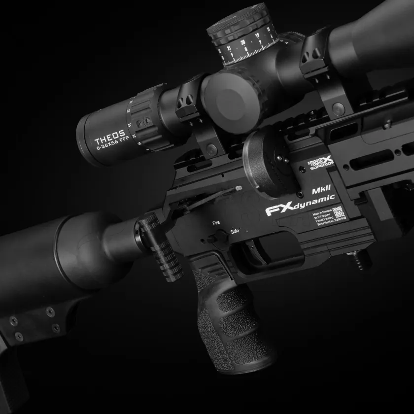 Luchtbuks FX Dynamic MkII 600 6,35mm 11